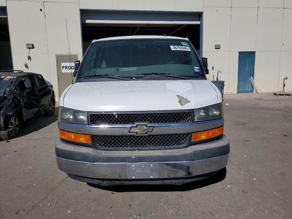 2012 Chev Rolet Express 3500 Cargo Delivery Van