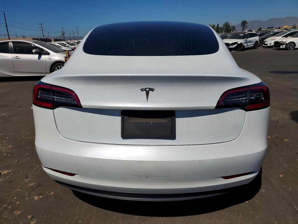 2020 Tesla 3
