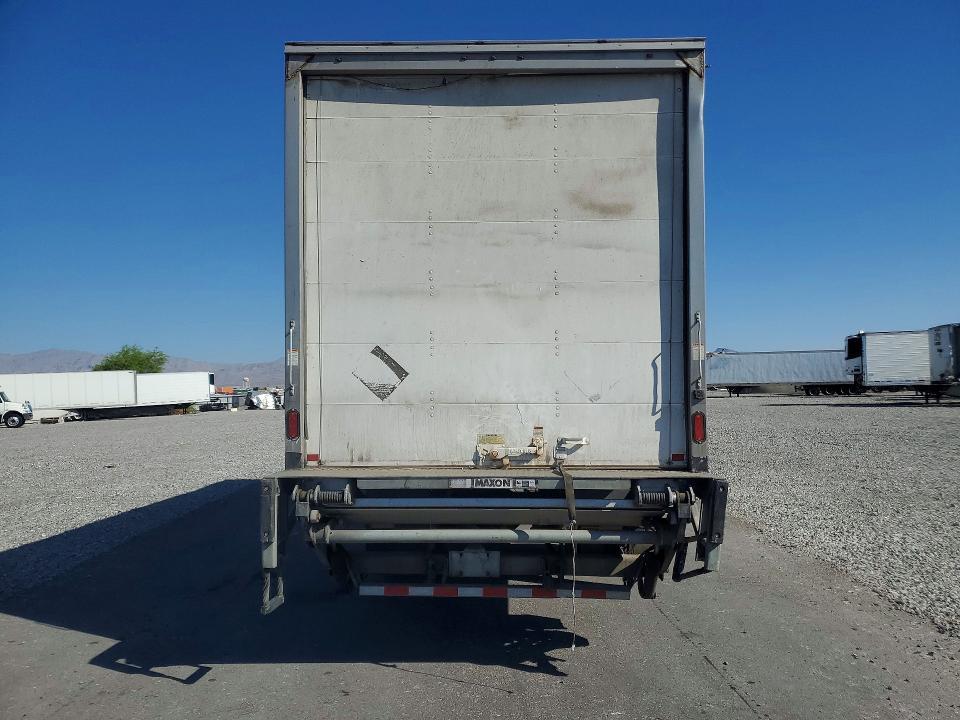 2020 Freigliner 2020 Freightliner Business Class M2 BOX Truck