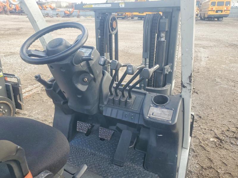 2015 Unicariers 2015 Unicarriers MCP1F2A20LV Forklift
