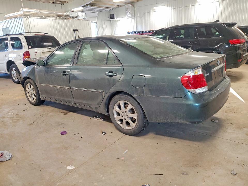 2005 Toyota Camry xle