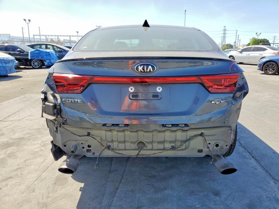 2021 KIA Forte gt