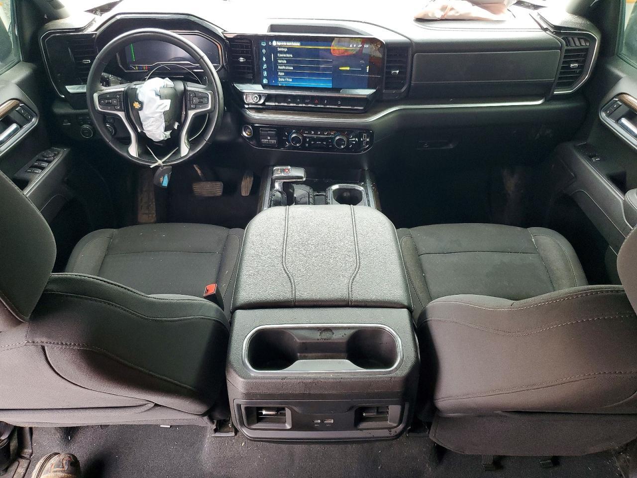 2025 Chevrolet Silverado K1500 LT