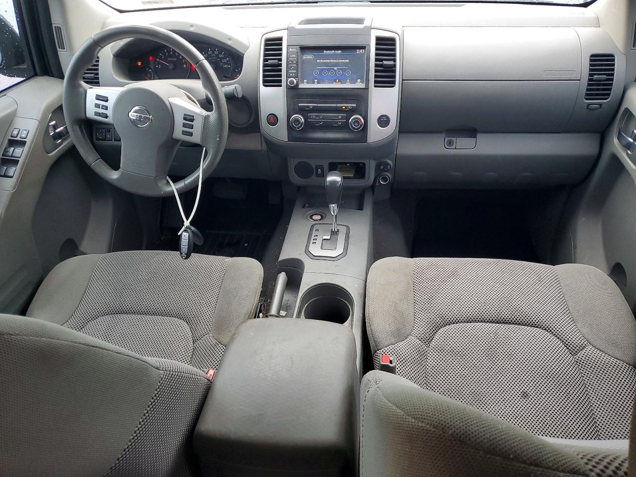 2021 Nissan Frontier SV