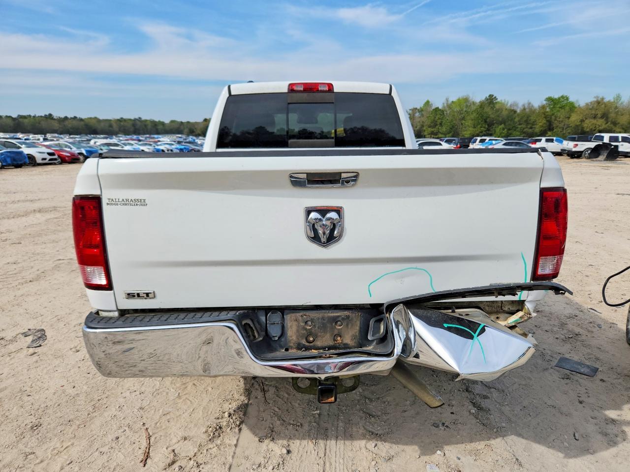 2015 Dodge RAM 1500 SLT