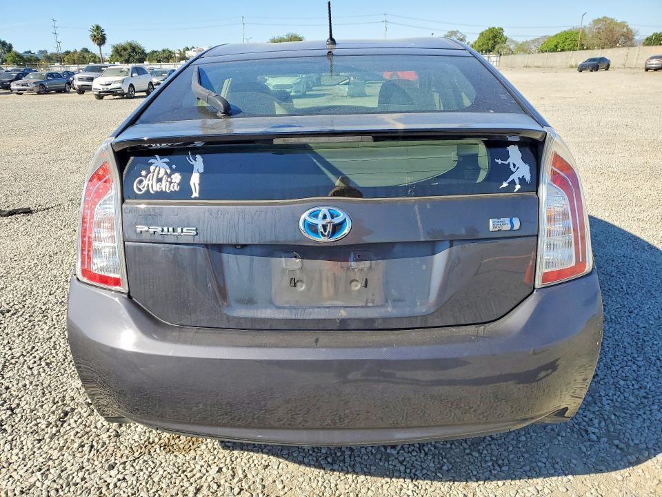 2015 Toyota Prius two