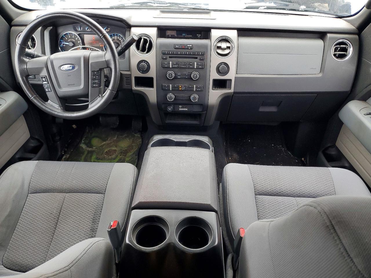 2011 Ford F150 Super cab