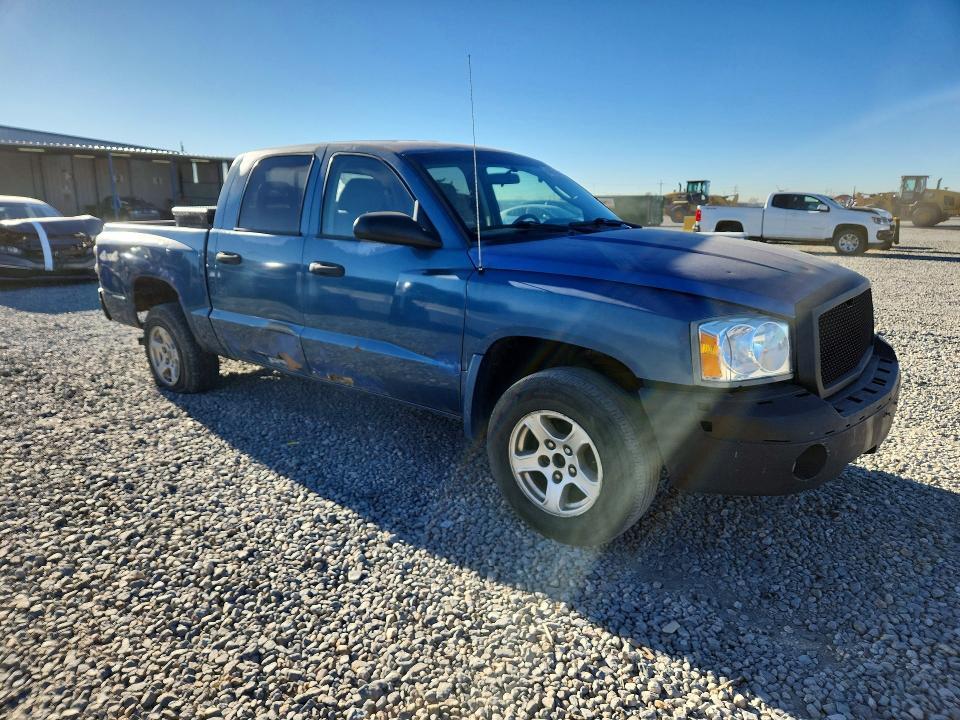 2005 Dodge Dakota Quad SLT