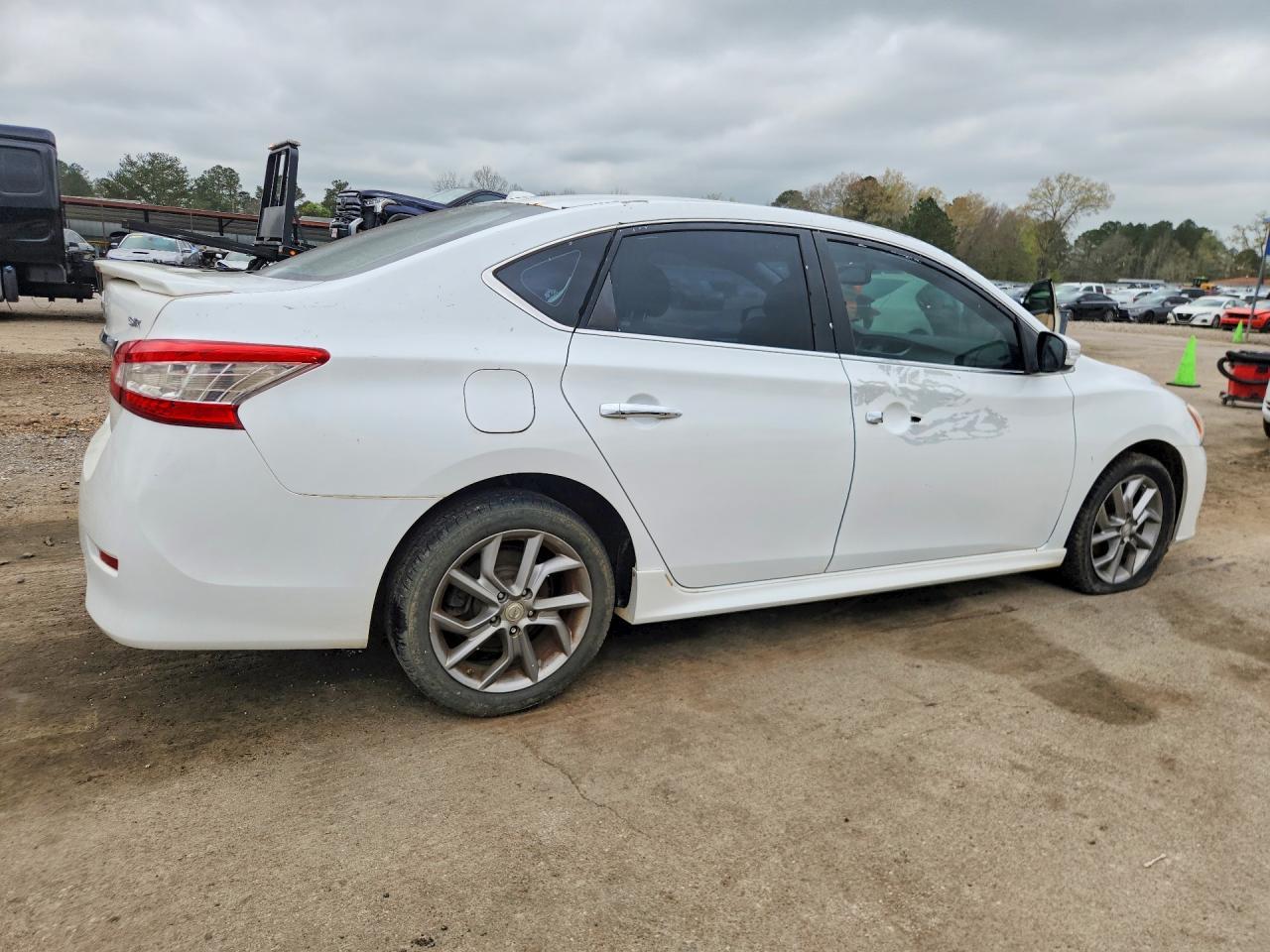 2015 Nissan Sentra sr