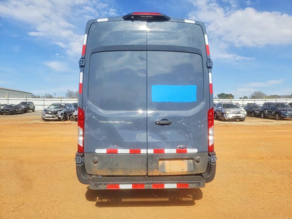 2020 Ford Transit 250 Delivery van