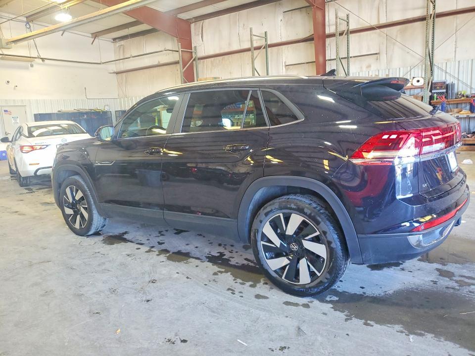 2025 Volkswagen Atlas Cross Sport se