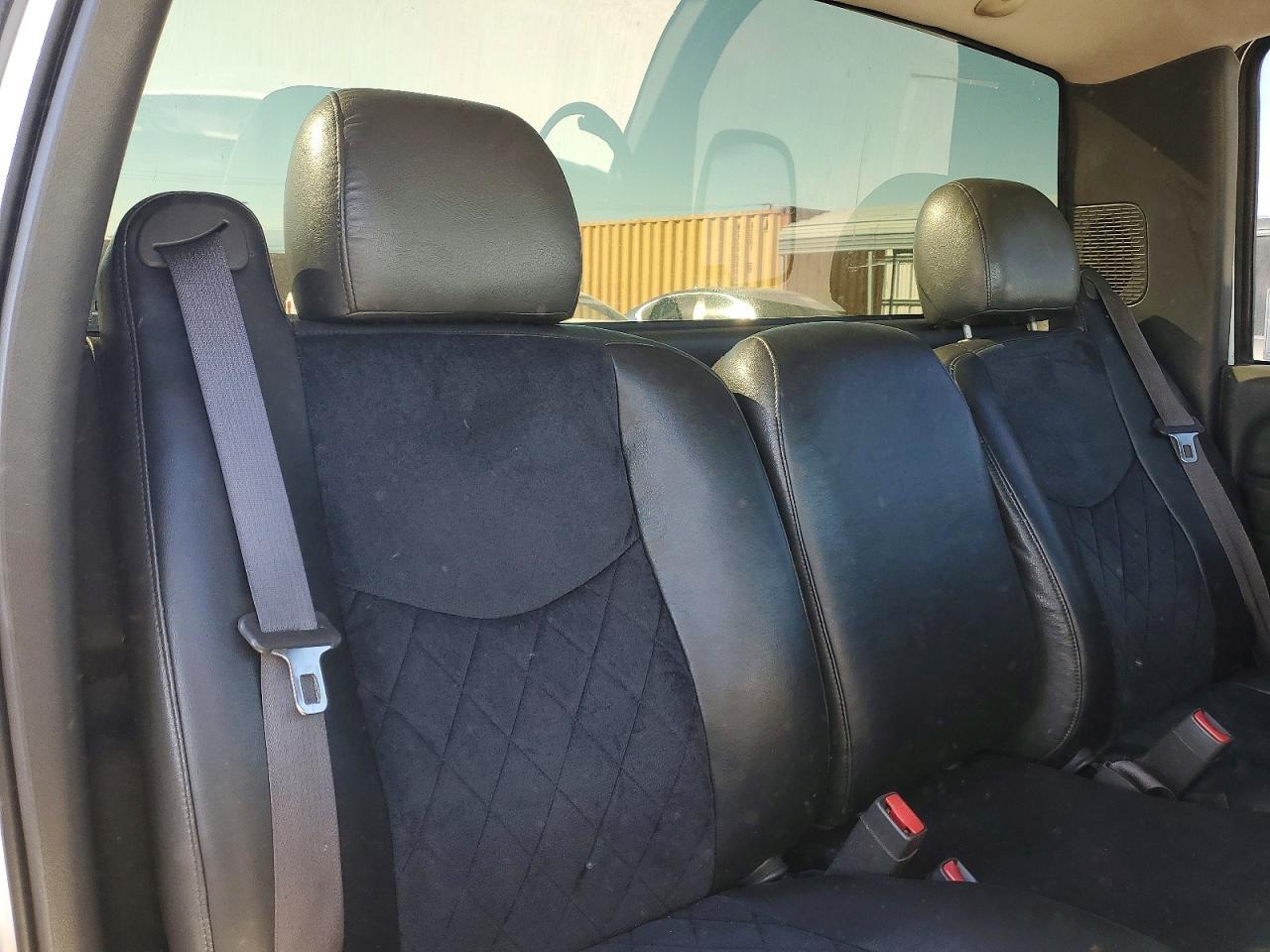 2003 Chevrolet Silverado C1500