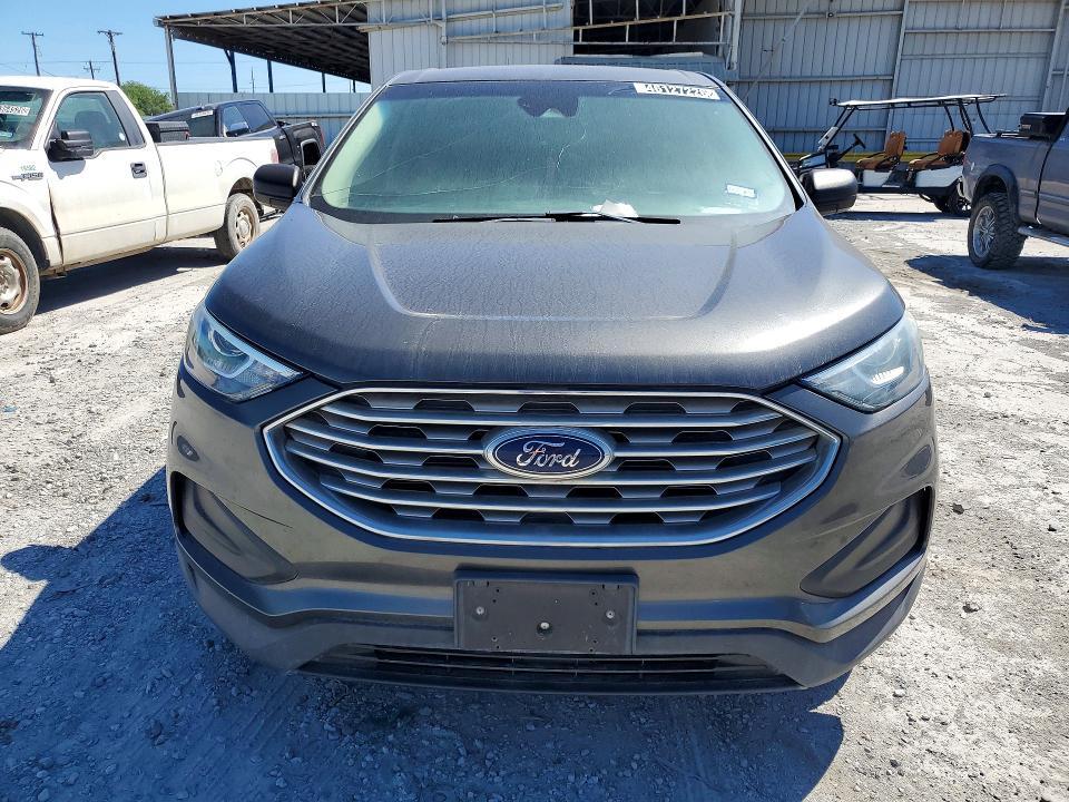 2019 Ford Edge se