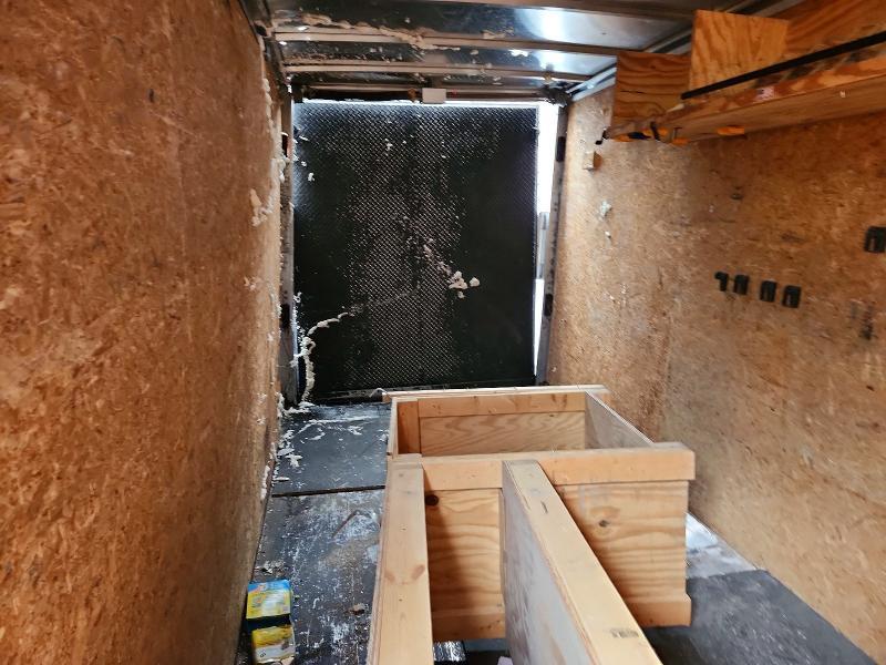 2021 Feat Closed Utility  Trai