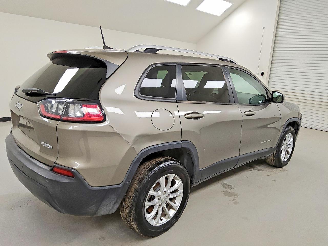 2020 Jeep Cherokee Latitude