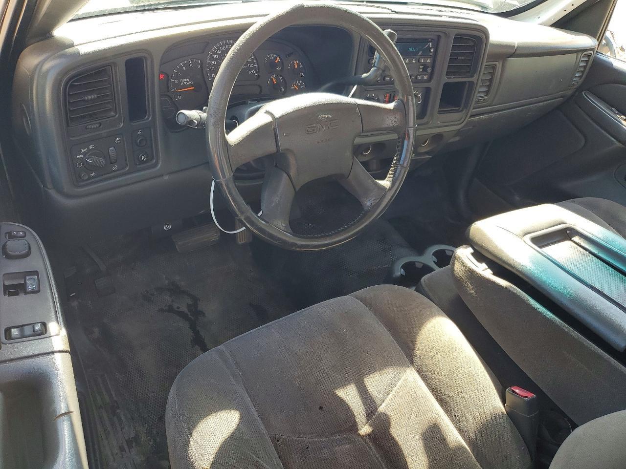 2005 GMC New Sierra C1500