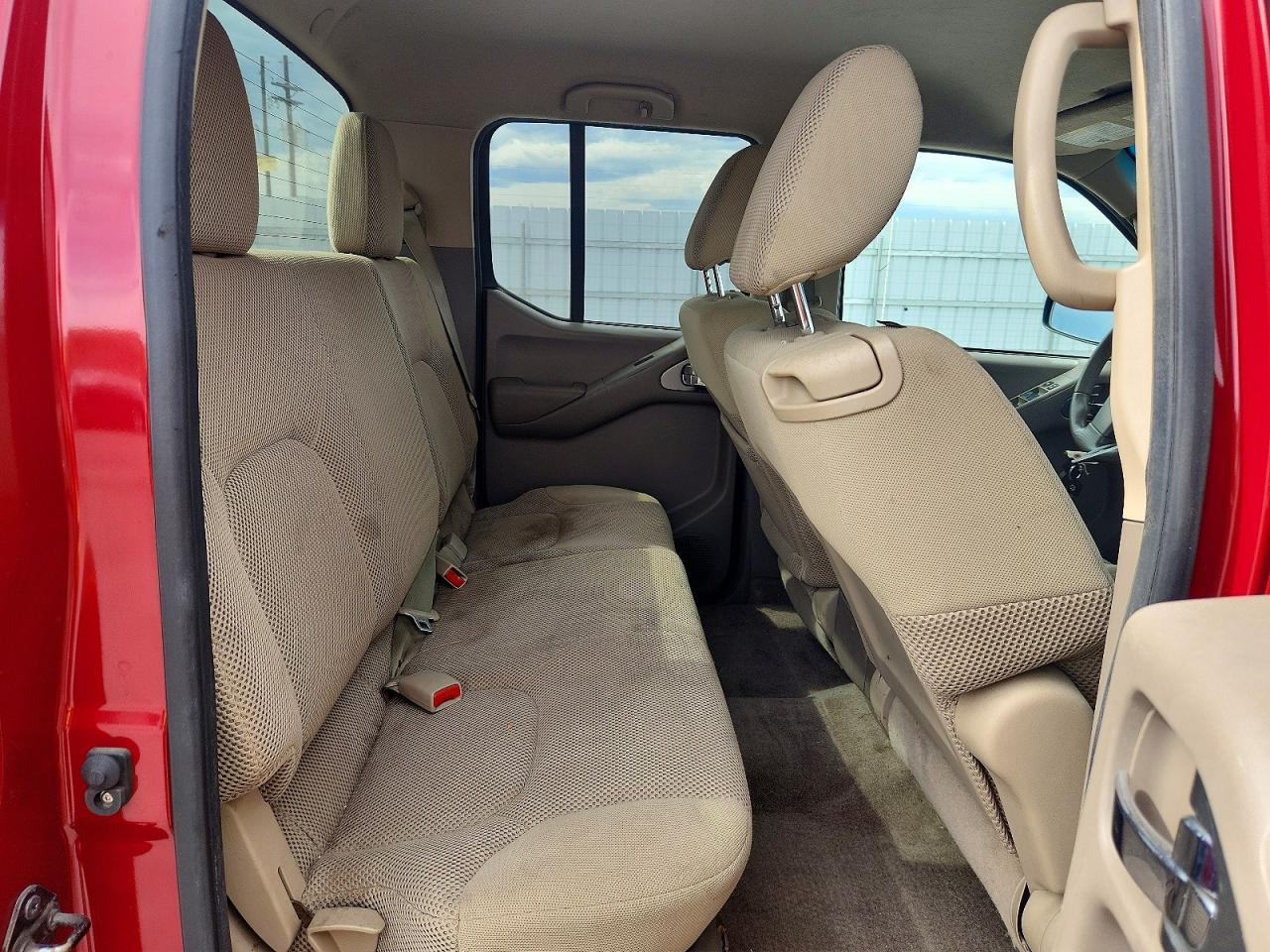 2012 Nissan Frontier S