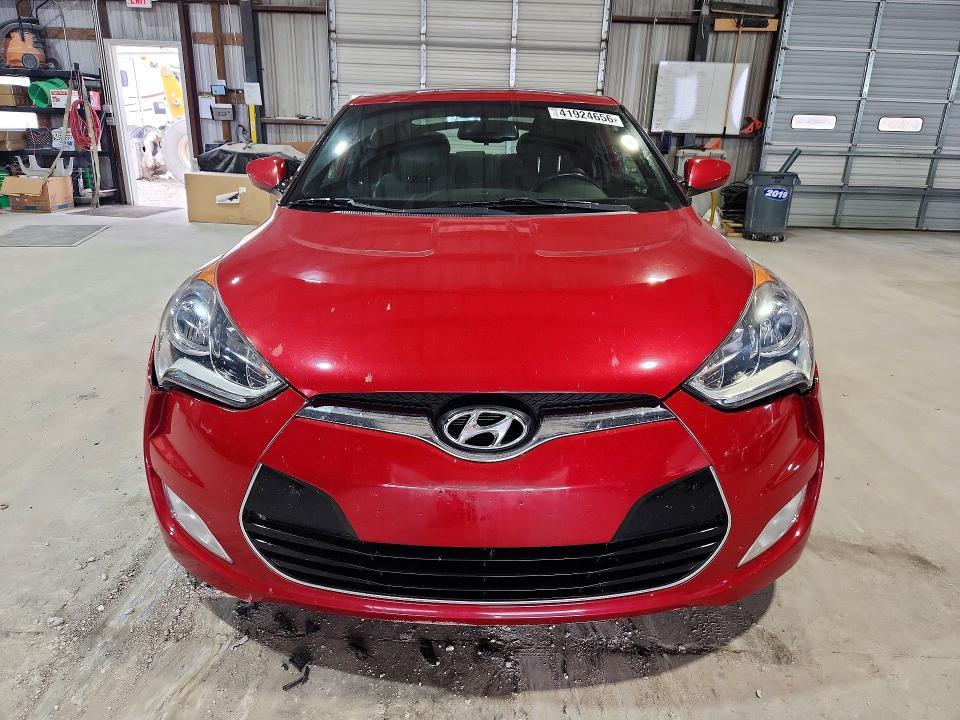 2016 Hyundai Veloster Base