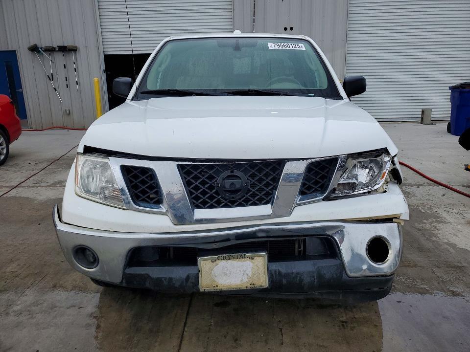 2011 Nissan Frontier SV V6