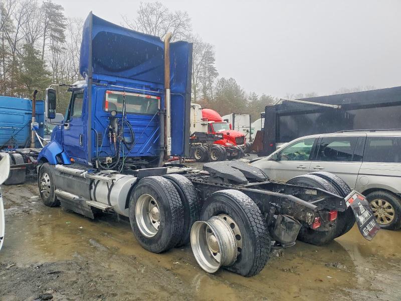 2016 International Prostar Semi Truck
