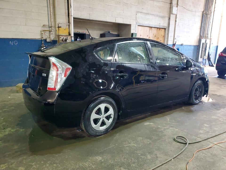 2015 Toyota Prius Three