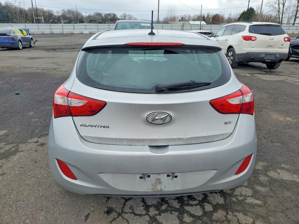 2014 Hyundai Elantra gt Base