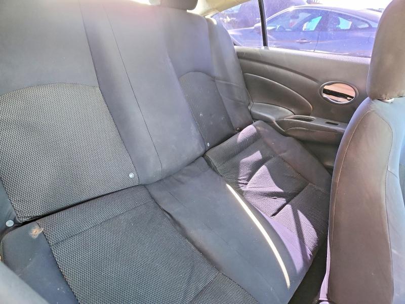 2012 Nissan Versa 1.6 s