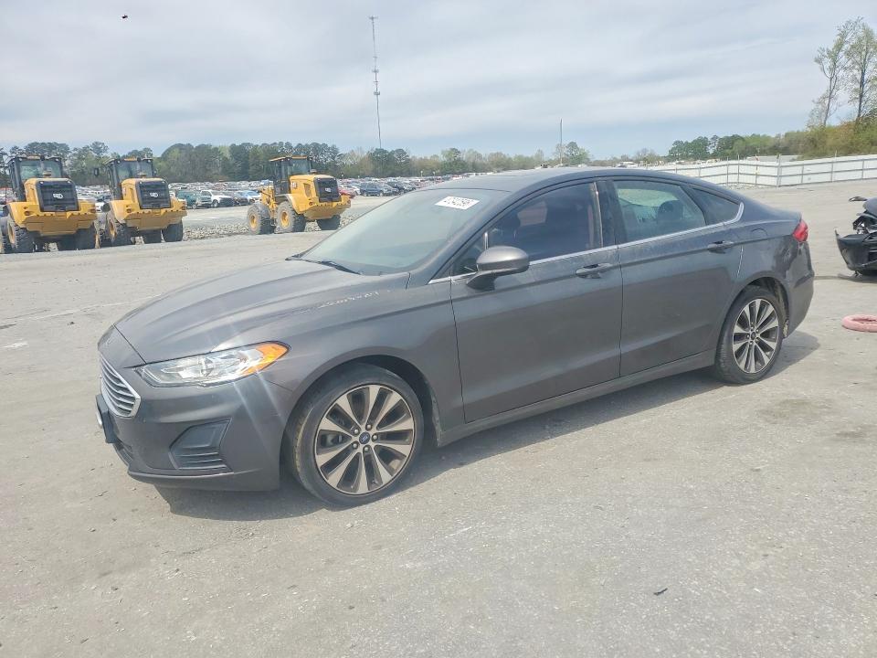 2019 Ford Fusion se