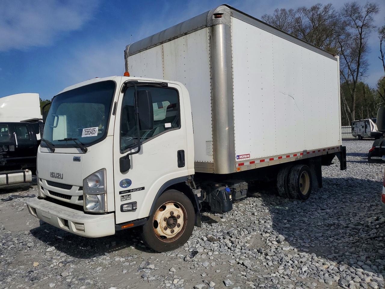 2018 Isuzu NQR BOX Truck