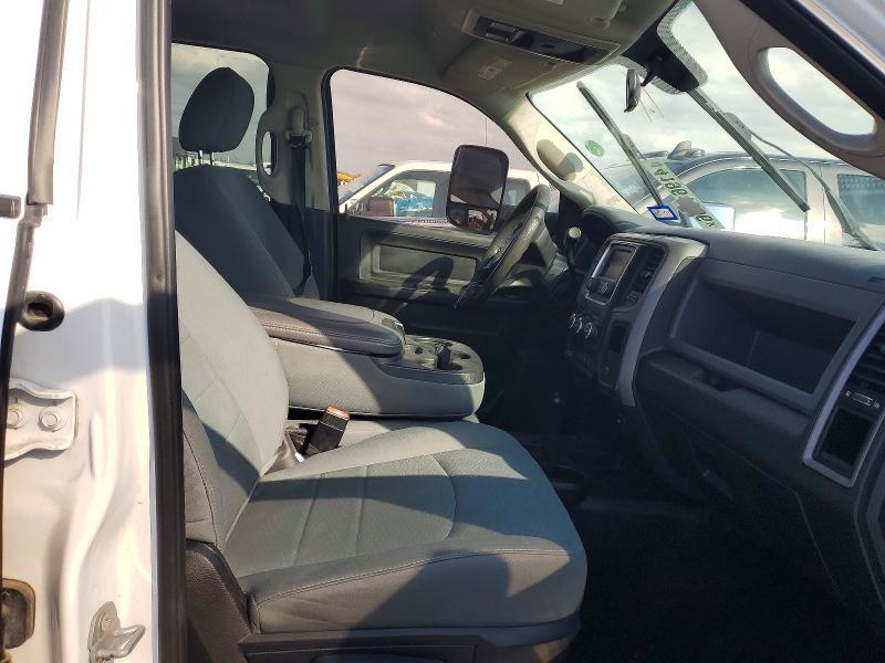 2018 Dodge RAM 3500 ST