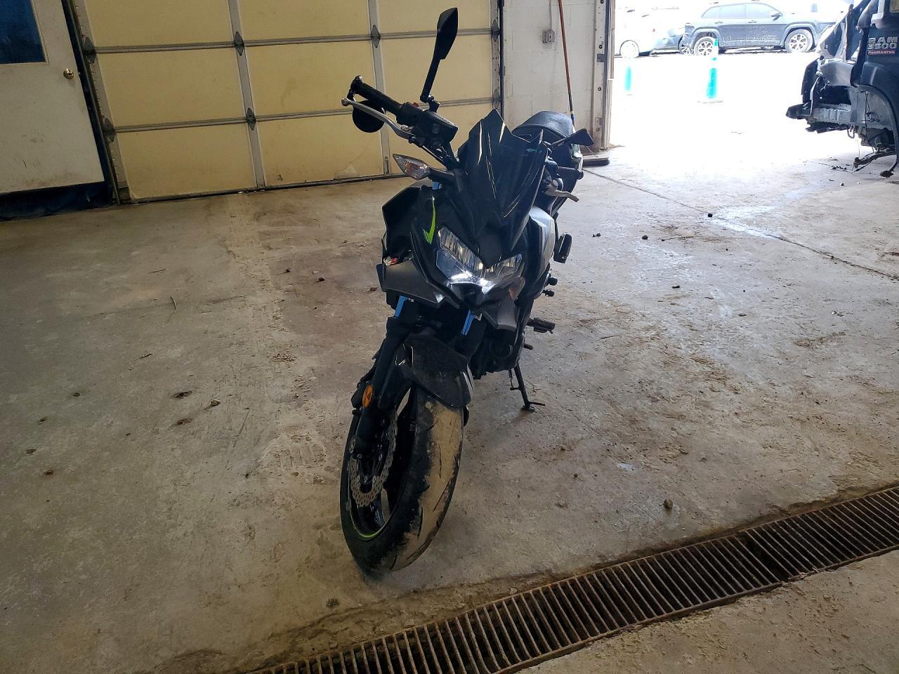 2022 Kawasaki ER650 L