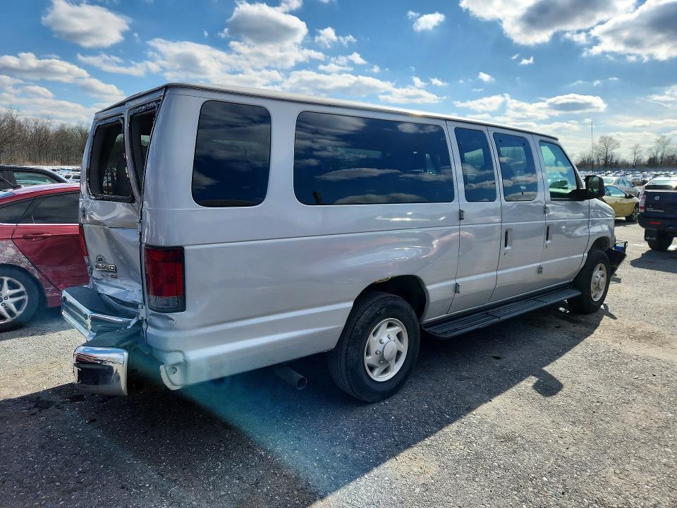 2008 Ford Econoline E350 Super Duty Wagon