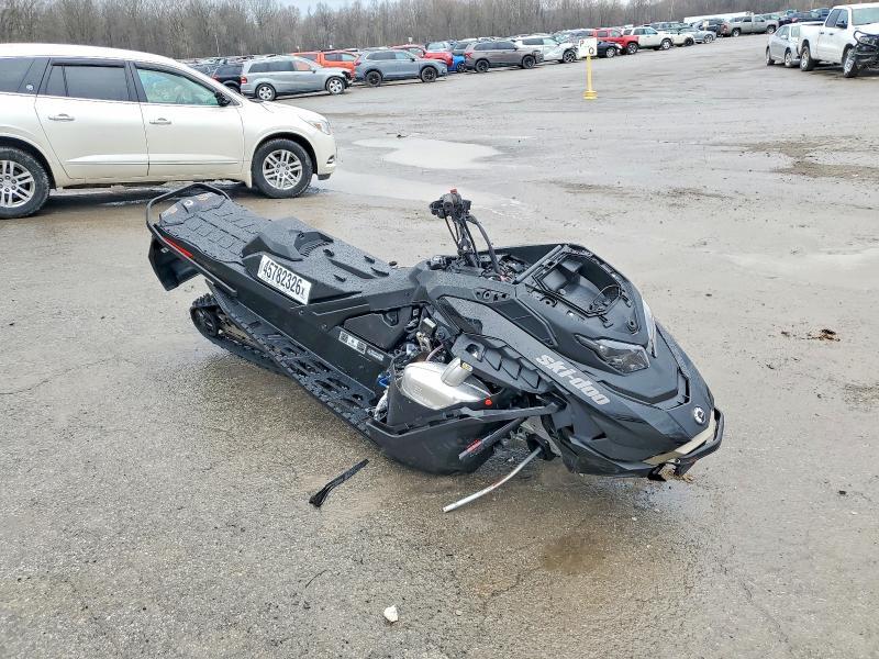2026 Skidoo Renegade