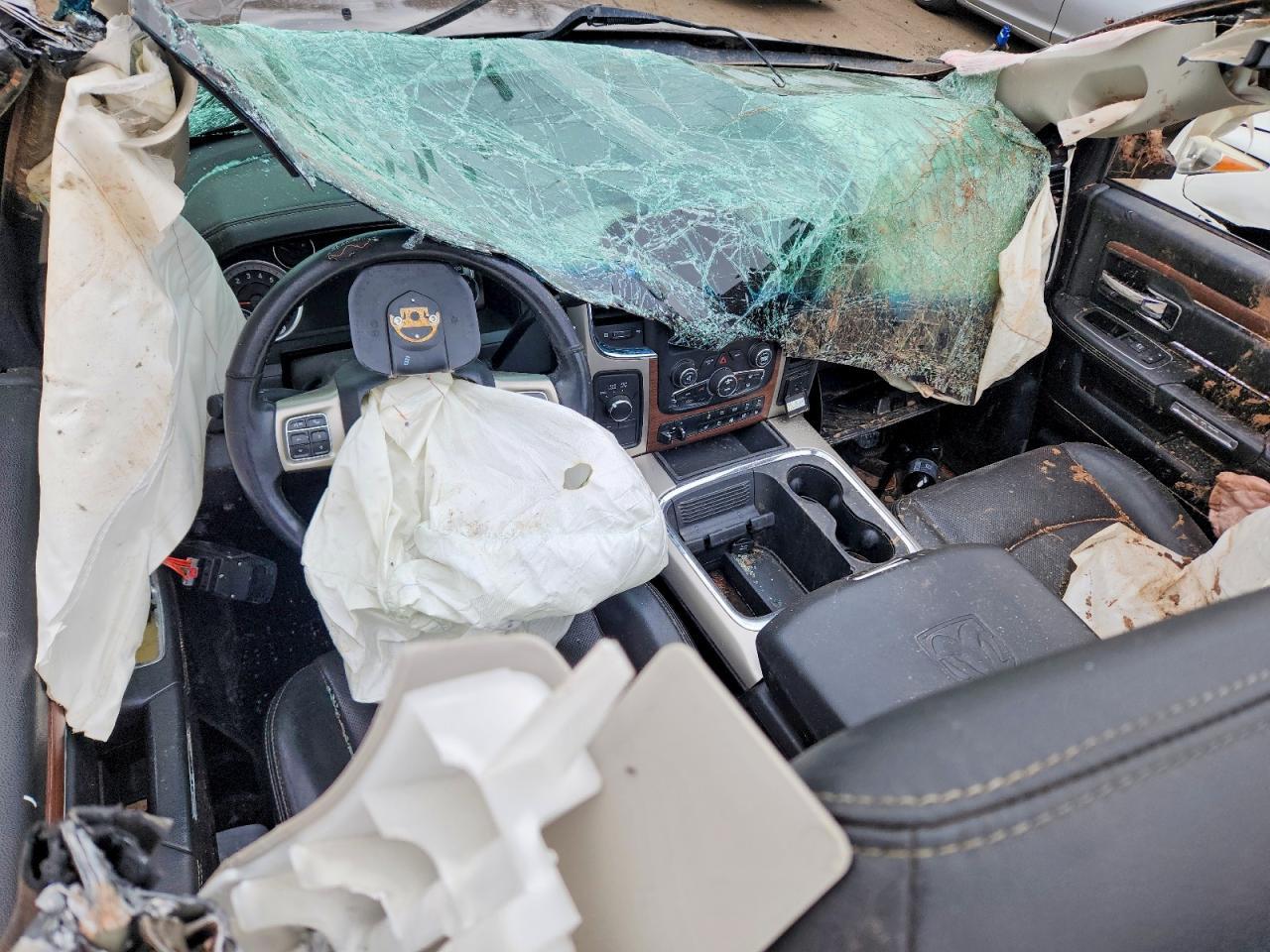 2016 Dodge 3500 Laramie