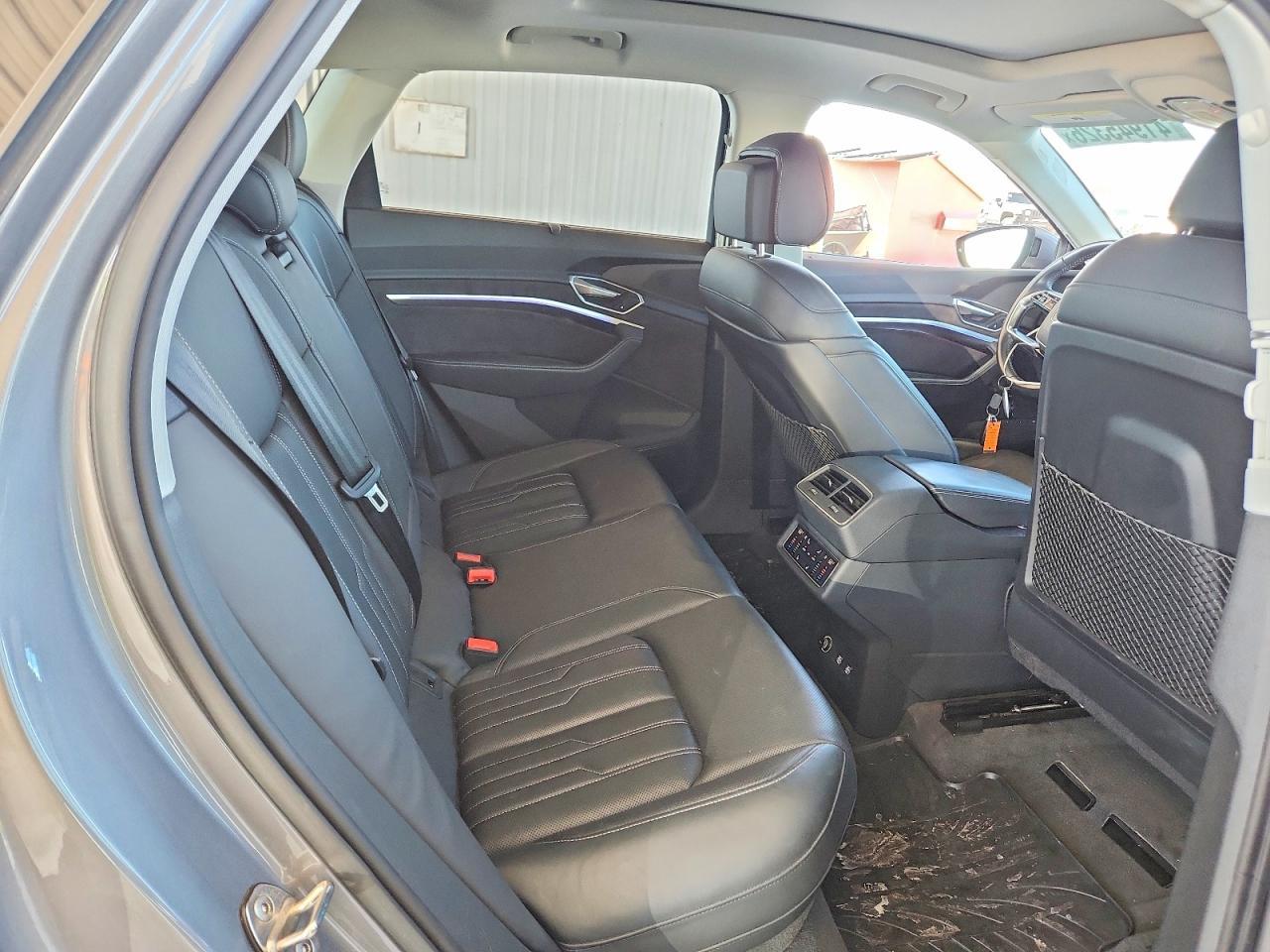 2019 Audi E-tron Prestige