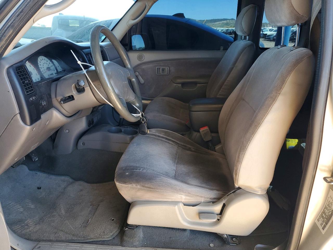 2002 Toyota Tacoma Base