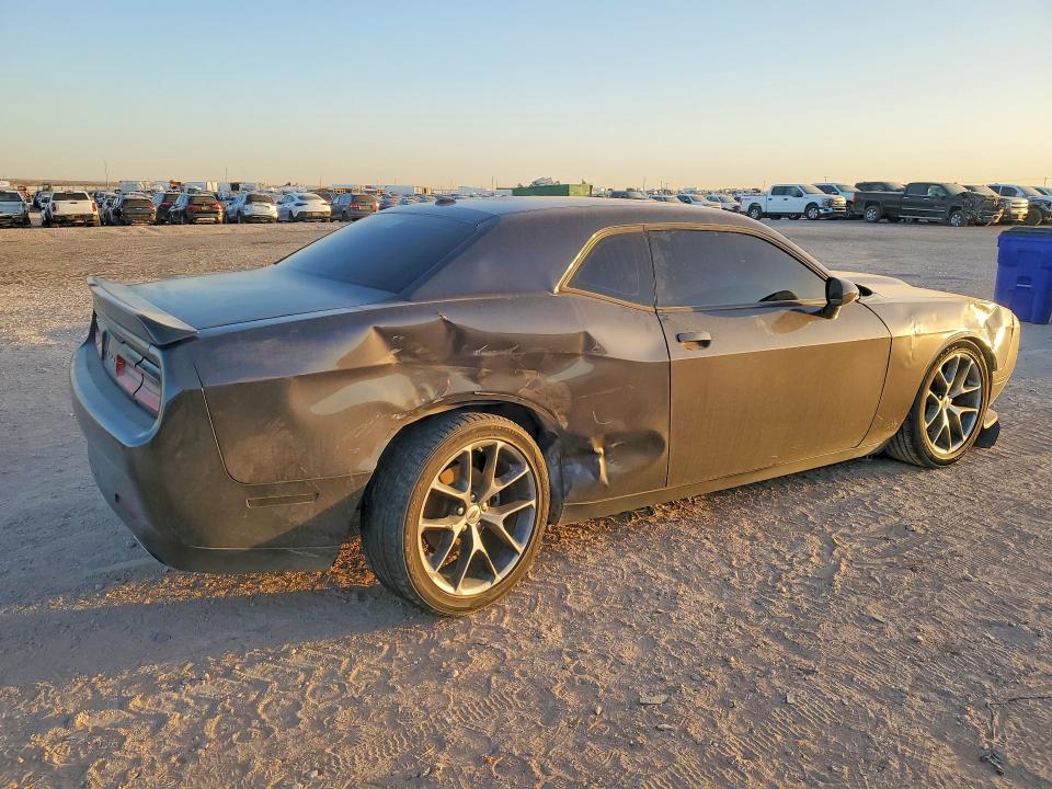 2022 Dodge Challenger gt