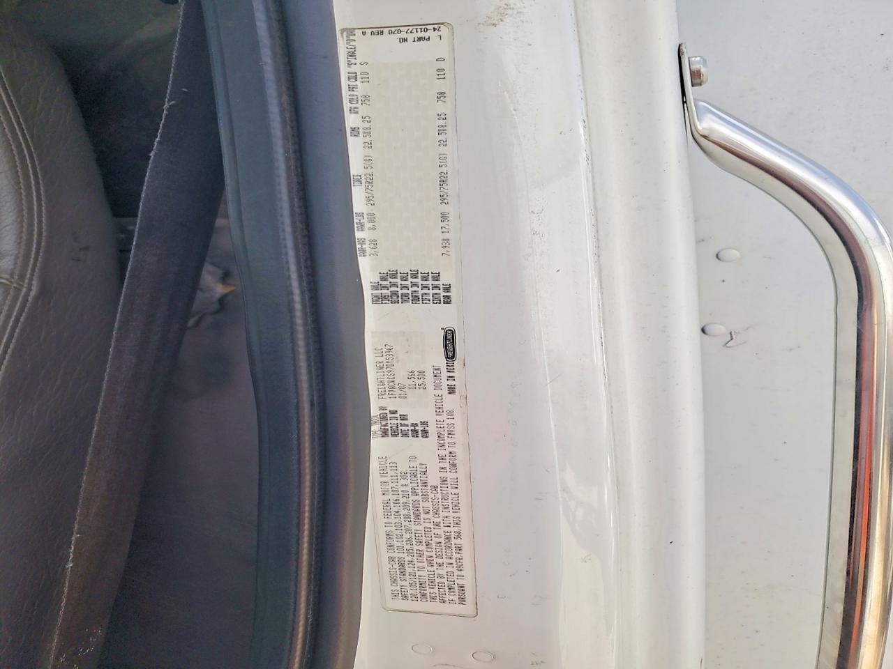 2007 Freigliner 2007 Freightliner Business Class M2 BOX Truck