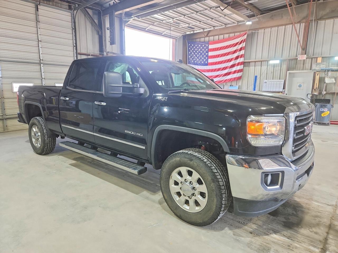 2015 GMC Sierra K2500 SLT