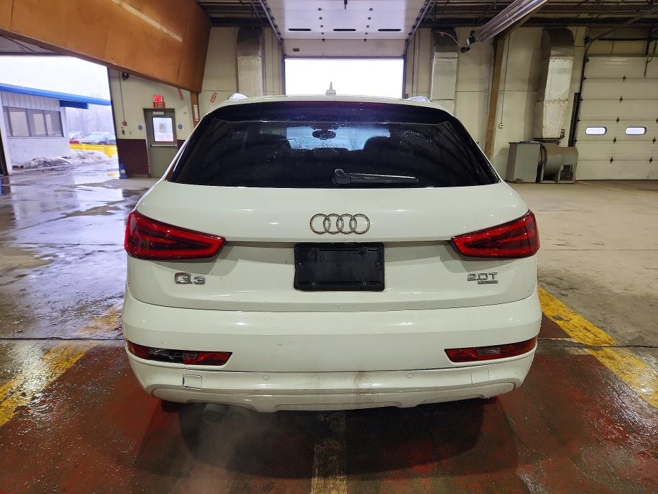 2015 Audi Q3 Prestige