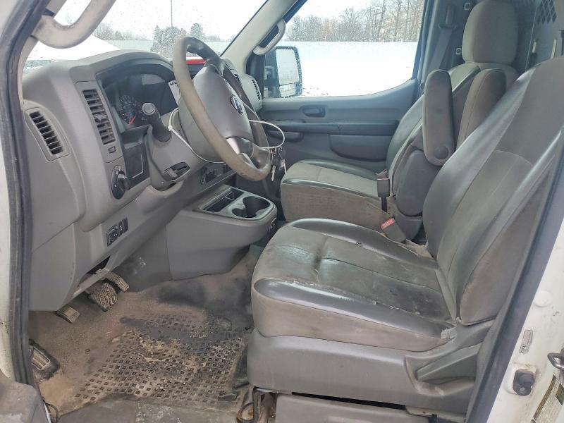 2015 Nissan NV 3500 HD S