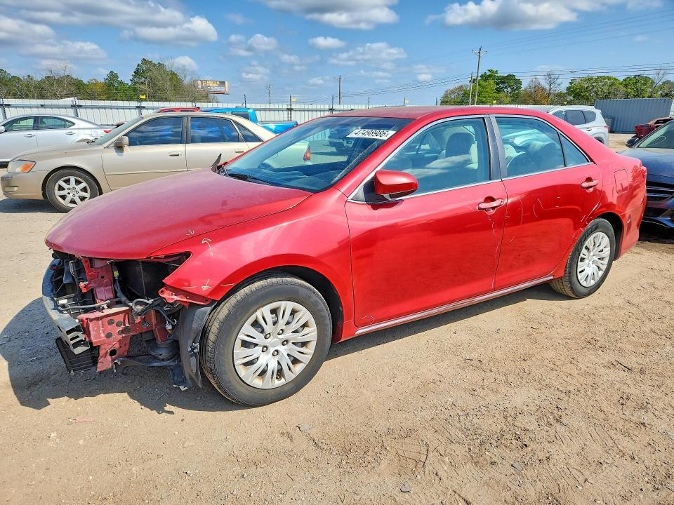 2012 Toyota Camry le