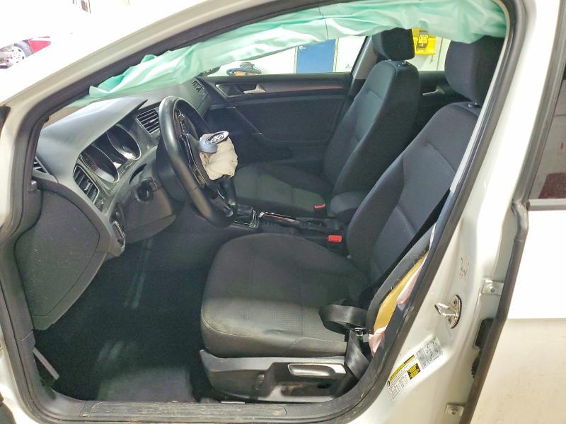 2019 Volkswagen Golf Sportwagen s