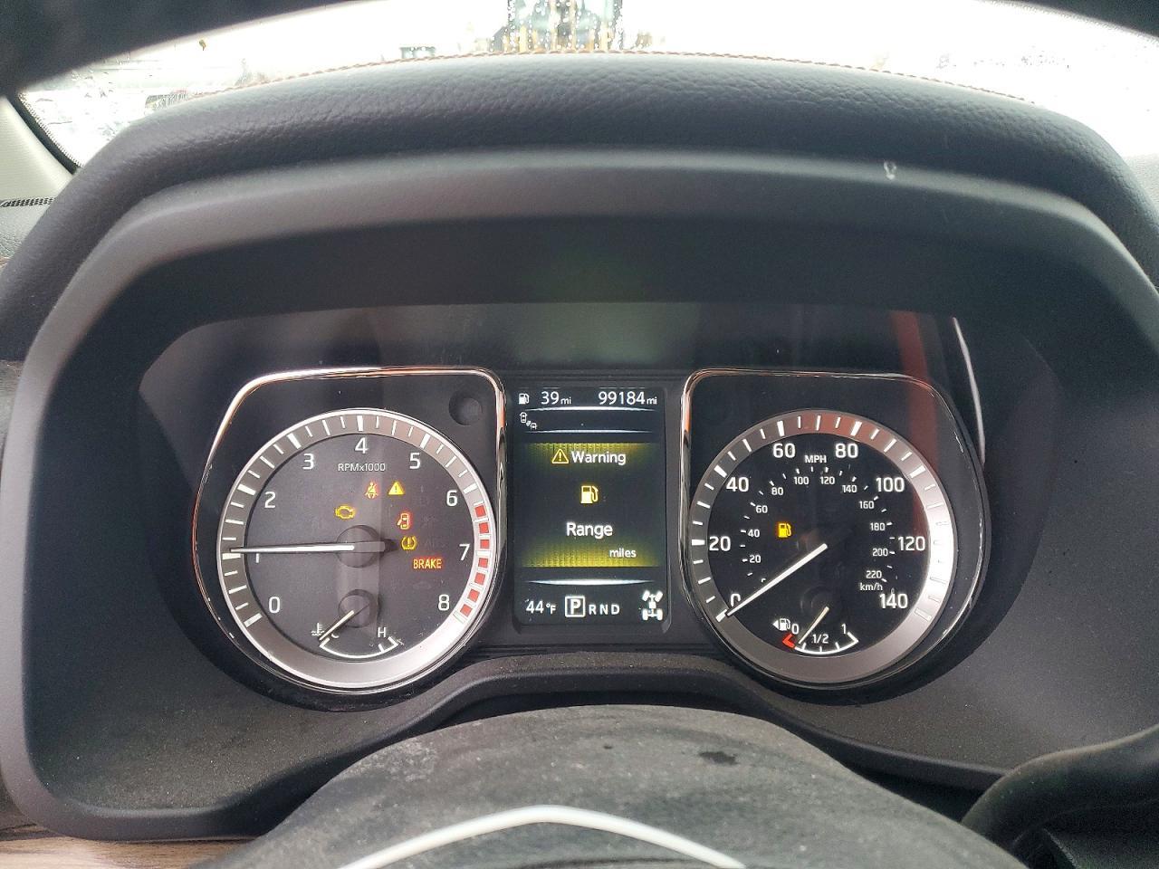 2017 Nissan Titan SL
