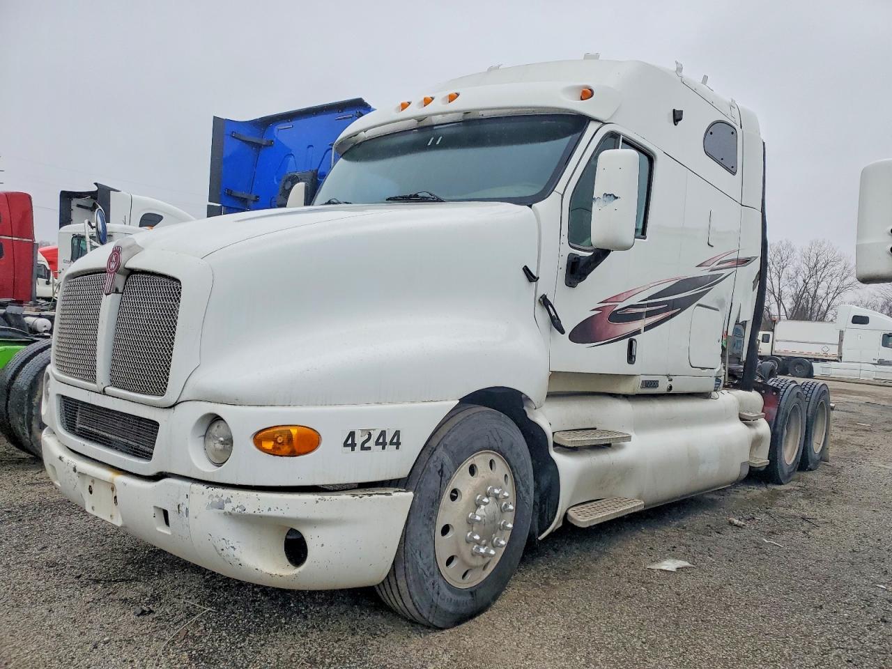2005 Kenworth Construction T2000