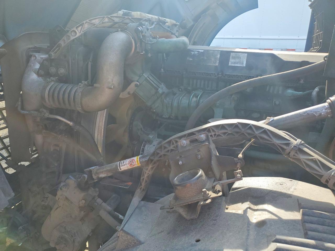 2018 Volv O VNL Semi Truck