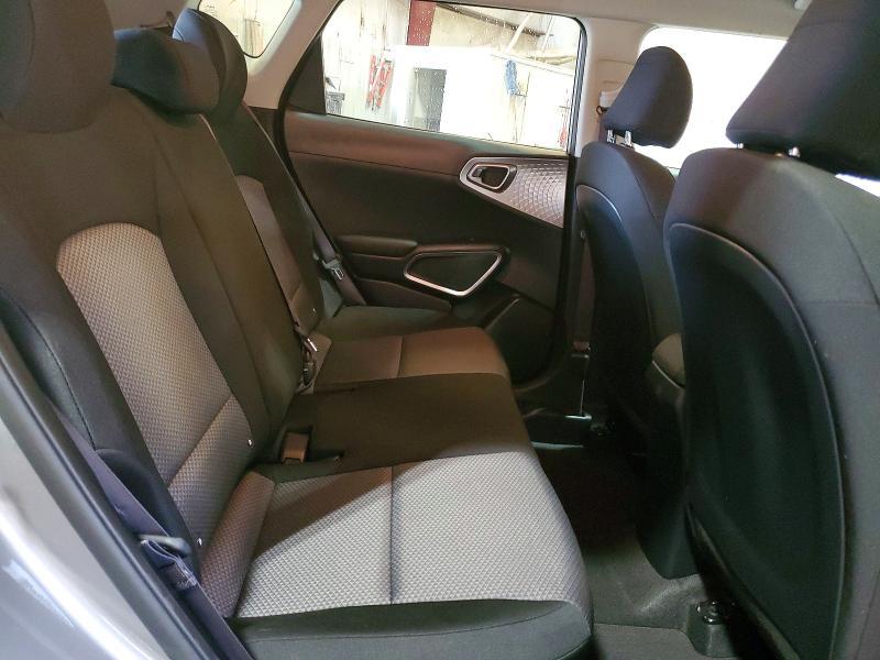2025 KIA Soul lx