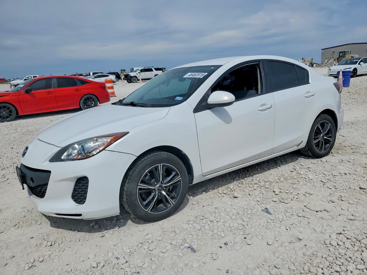 2013 Mazda 3 I