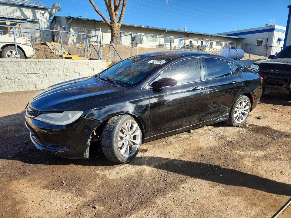 2016 Chrysler 200 s
