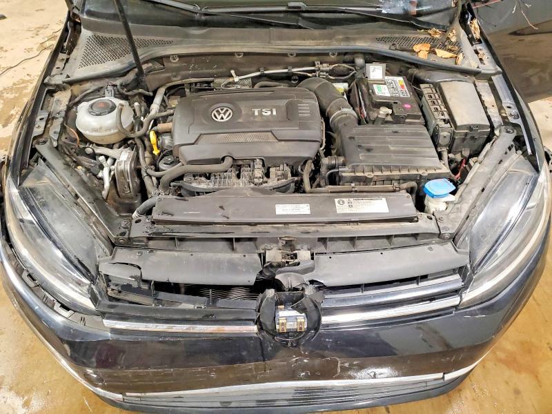 2018 Volkswagen Golf s